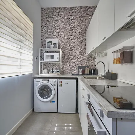 Apartment Centricos Con Jacuzzi Y Netflix Madrid