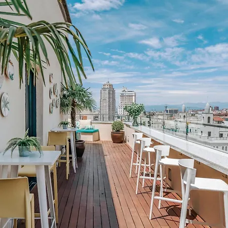 Vincci Capitol Hotel 4*