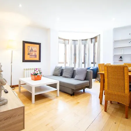 Adelfas Appartement