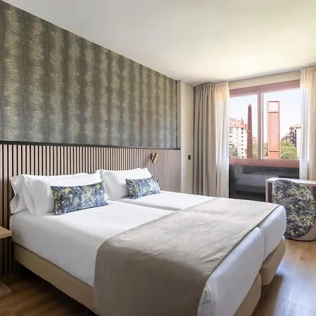 Rafaelhoteles Piramides