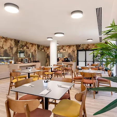 Rafaelhoteles Piramides 3* Madrid