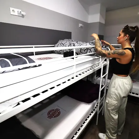 Downtown Hostal Madrid