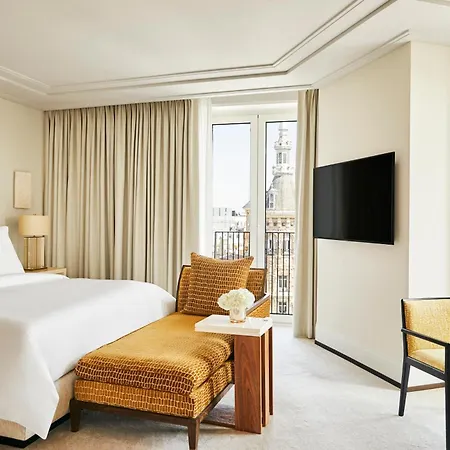 Hotel Four Seasons