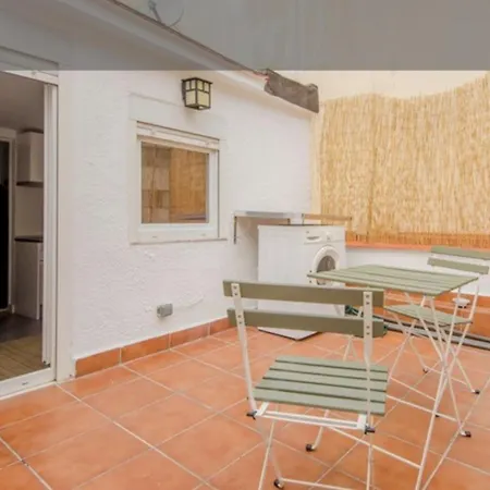 Apartment Atico Calle Silva 3pax Con Terraza Esquina Con Gran Via E2 *