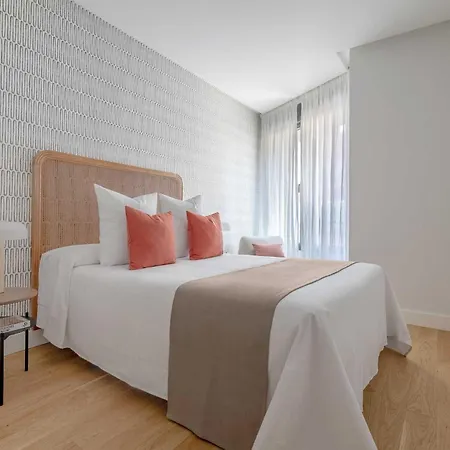 Duplex Con Piscina Y Garaje En Ciudad Jardin *