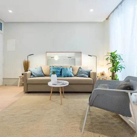 60 M² + Ac Apartment Madrid