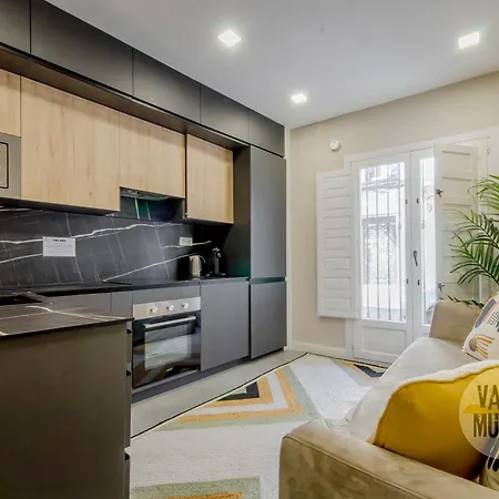 Sabor Madrileno Para 5 En Calatrava 19 - E2 Appartement