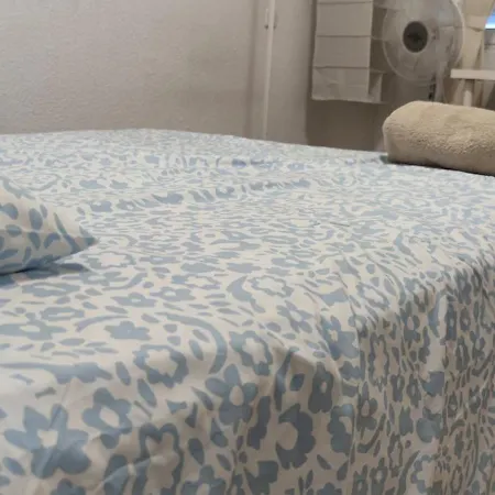Excelente Habitacion Con Bano Privado * Madrid