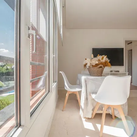Apartment Elegante Con Parking Y Gym En Urbanizacion De Lujo En Aravaca