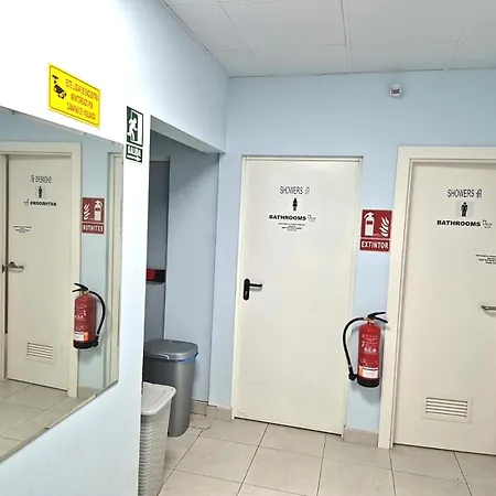 Lai Hostel *