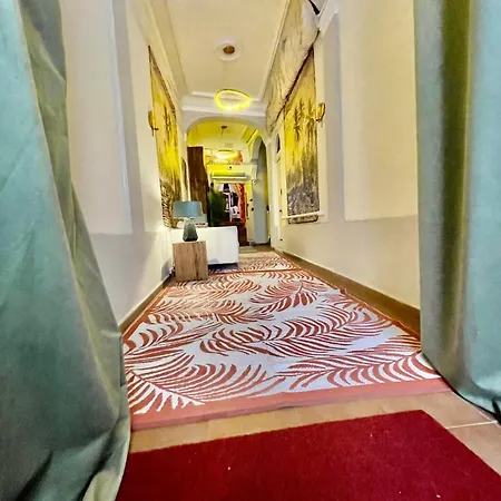 Hotel Life Gran Via 3*