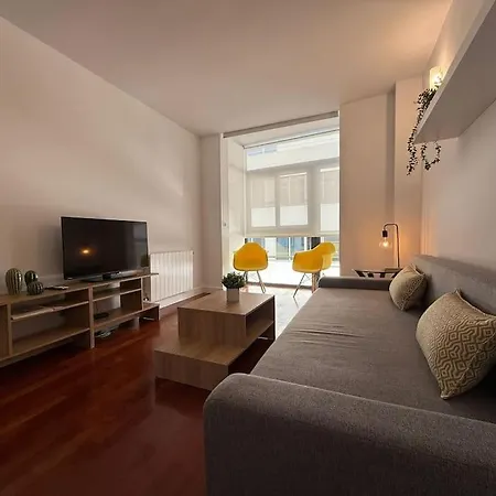 Stunning Penthouse In Tetuan For 4 Pax - Coruna *