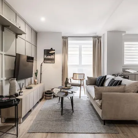 Combre - 1 Bedroom With Pool In Castilla Apartment *