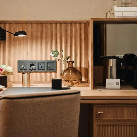 Hotel Unico Madrid, Small Luxury