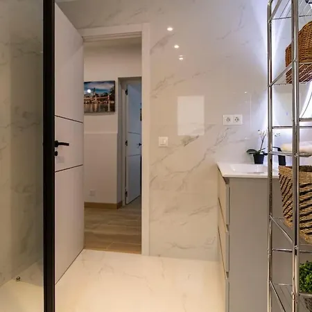 Piso Ideal Cerca Del Aeropuerto Apartment Madrid