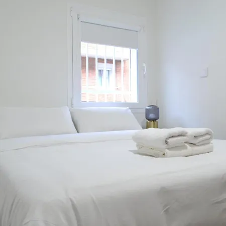 Bonito Caja Magica Apartmán Madrid