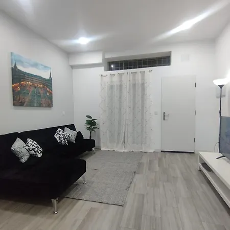 Hm En Vista Alegre Apartamento