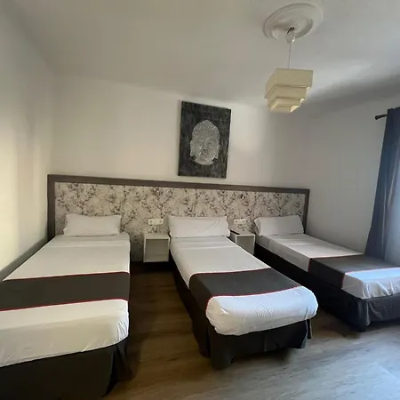 Casa de hóspedes Hello 3*