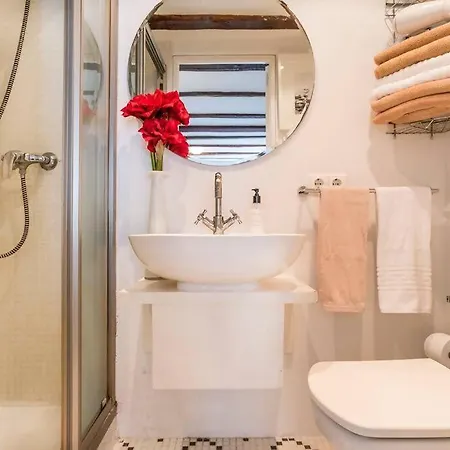 Cozy Cueca Cibeles Pta De Sol Gran Via Apartment *
