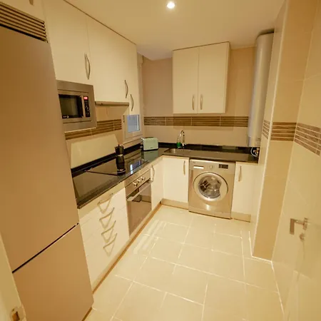 Apartment Hey - Avenida De America - Madrid