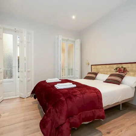 Apartment 3 Bedrooms 3 Bathrooms Furnished - Justicia - Refurbished - Mintystay Madrid