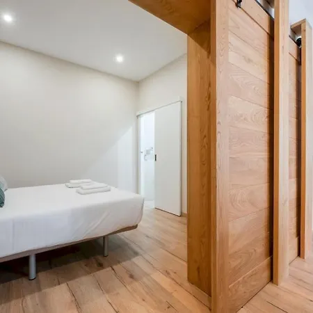 3 Bedrooms 3 Bathrooms Furnished - Justicia - Refurbished - Mintystay Madrid