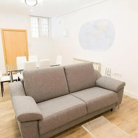 Style And Comfort In Opera-puerta Del Sol Appartement