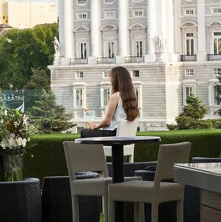 Appart hôtel Apartosuites Jardines De Sabatini Madrid