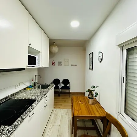 Apartment Punta Me In Downtown Madrid