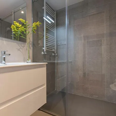 Total Access 3 Bedroom 2 Bath 6 Persons 马德里