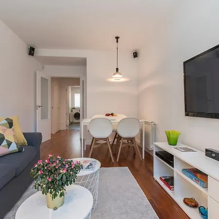 Total Access 3 Bedroom 2 Bath 6 Persons 马德里