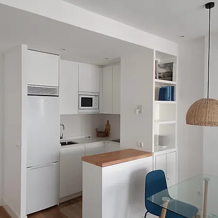 Reformado Y Luminoso En Chamberi, Apartment