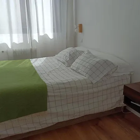 Apartment Reformado Y Luminoso En Chamberi, Madrid