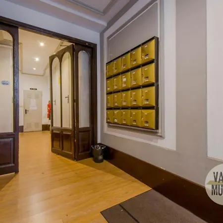 Aventura 3 En Sol, Ven A Concepcion Jeronima Apartmán Madrid