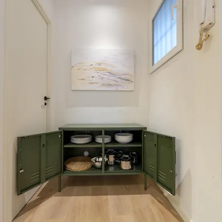 Reina Sofia Iii Apartment