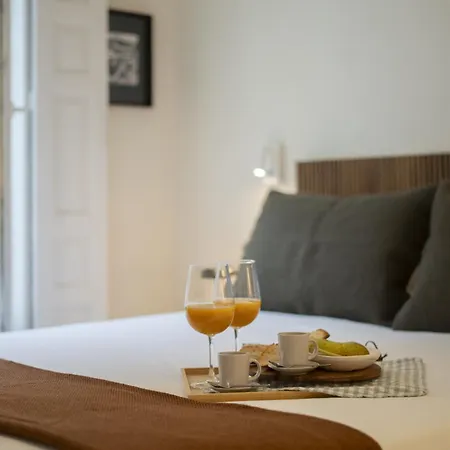 Reina Sofia Iii Apartment *