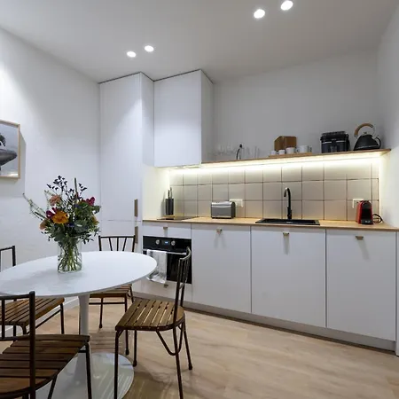 Apartment Reina Sofia Iii *