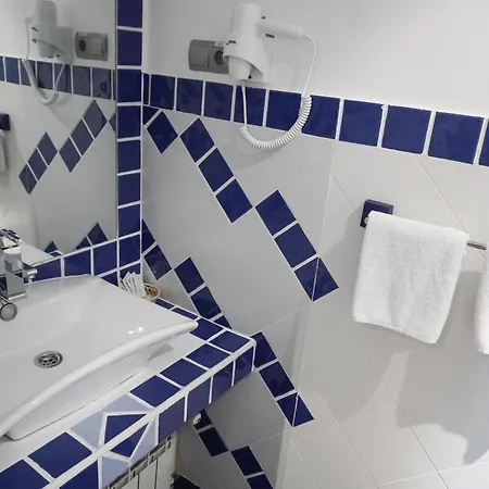 Gæstehus Santo Domingo Madrid