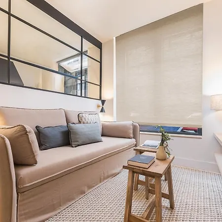 Homeclub Estiloso Estudio Cerca De Bernabeu Iv Apartment *