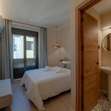 Carretas Guest house *