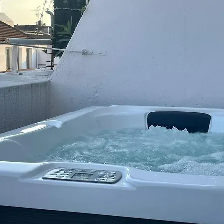 Apartment Piso Atico Con Terraza Y Jacuzzi Con Vistas A Sol En Centro Madrid