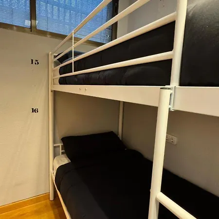 Hostel Puerta Del Angel
