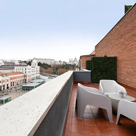 Hotel Acta Madfor