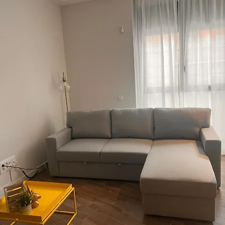 A Menos De 20 Min De Sitios Clave Apartman *