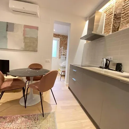 Apartamento La Latina Hub Perfect Location Mad Madrid