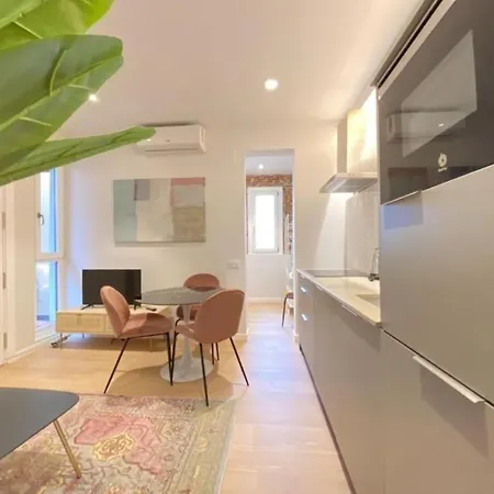 La Latina Hub Perfect Location Mad * Madrid
