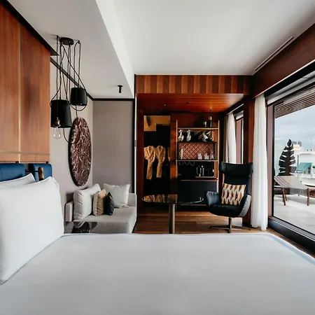 Thompson Madrid, By Hyatt 酒店 马德里