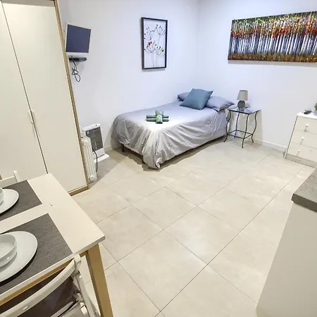 Coqueto Estudio En Madrid, Centro, 2 Pax, Wifi & Tv * Madrid