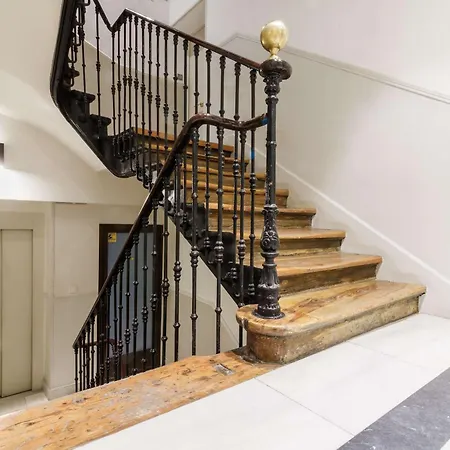 Remarkable 1br With Lovely Decor In Chueca *