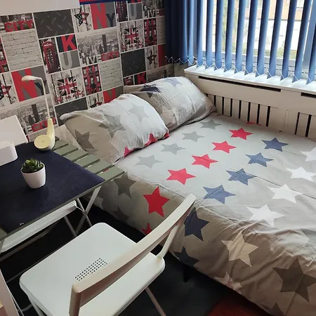 Homestay Villaverde Rooms, Privada Bano Compartido